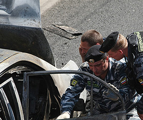 В мосеве сгорел автомобиль В мосеве сгорел автомобиль