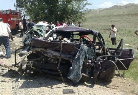 Восемь человек погибли в "лобовом" ДТП в Дагестане