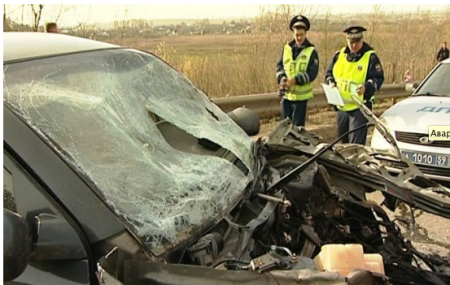 Водитель "ВАЗа" не пропустил "Газель" и погиб