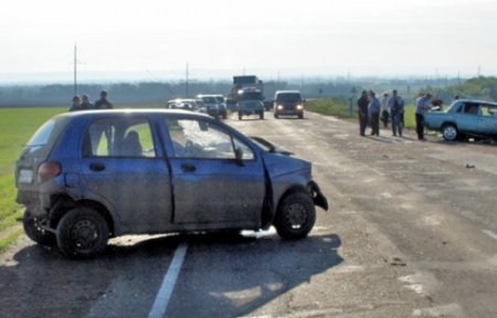 Глупое ДТП с участием школьного автобуса в Башкирии: неопытная водительница иномарки погубила своего пассажира