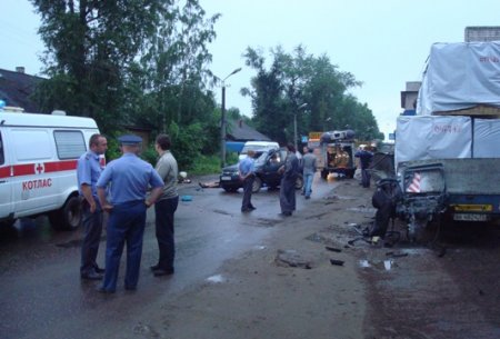 В ДТП под Архангельском погибли 5 подростков