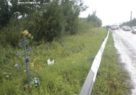 ДТП в Кировской области, перевернулась маршрутка с пассажирами, 5 человек погибли на месте(ФОТО с места ДТП)