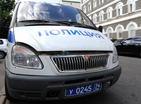 Грузовик и полицейский «Соболь» столкнулись в Ханты-Мансийске: один сотрудник полиции погиб, двоих госпитализировали