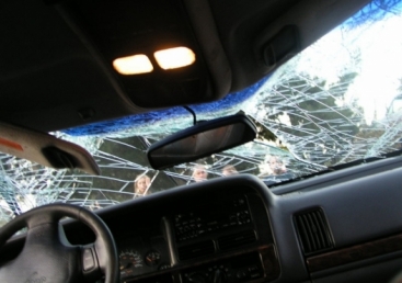 Водитель "шестерки" нарушил скоростной режим, и устроил страшную аварию с участием ребенка