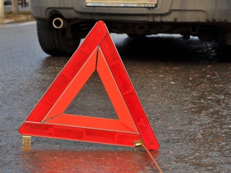 В Питере полицейские на ВАЗе врезались в иномарку