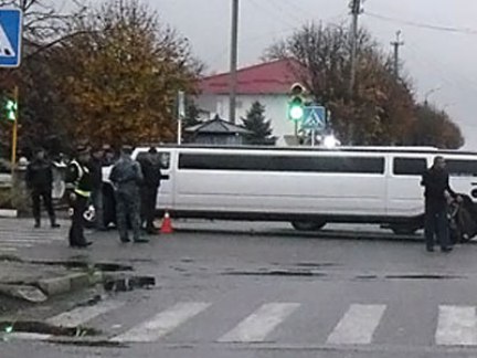 В Кабардино-Балкарской республике ребенок погиб под колесами свадебного «Хаммера»