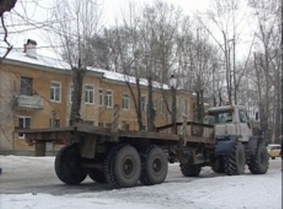 В Екатеринбурге трактор Т-150 переехал 9-летнего школьника, мальчик скончался