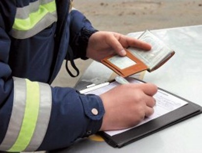 В ДТП в Петербурге пострадали три пассажира автобуса