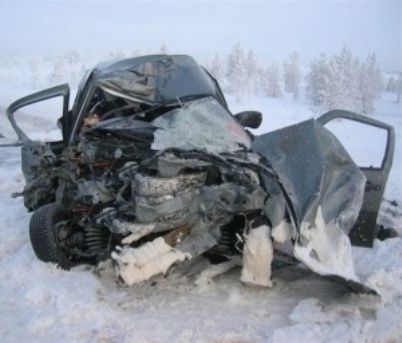 Омск: водитель и пассажир погибли на месте ДТП