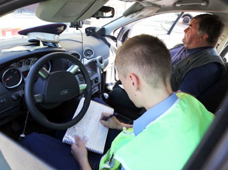 Столкновение двух автобусов в Нижегородской области спровоцировал водитель “пятнадцатой“