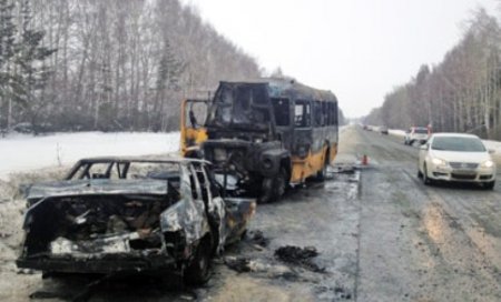 ДТП со школьным автобусом в Свердловской области: один человек погиб