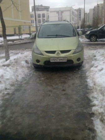 Как не надо парковаться 28.12.2012 16:42