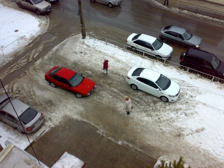 Нарушения правила парковки и езда по тротуарным дорожкам