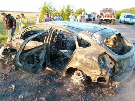 В Оренбургской области в страшной автомобильной аварии погибли семь человек