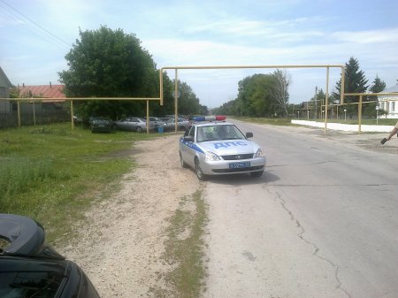 Нарушение п.1.3 ПДД РФ сотрудником ГИБДД