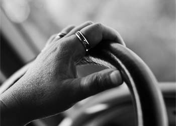 В Екатеринбурге потерявший сознание водитель попал в ДТП