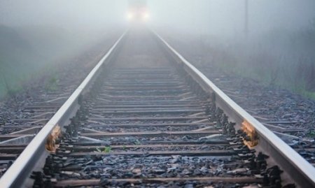 В Архангельске три человека погибли на железнодорожном переезде