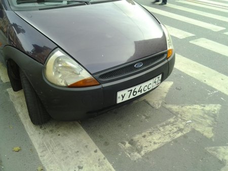 Парковка на зебре!