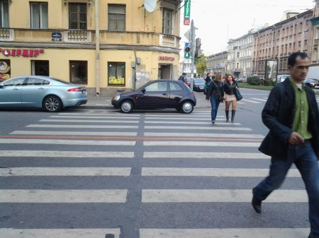 Парковка на зебре!