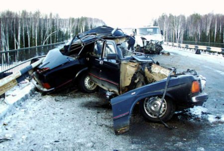 Один человек погиб и двое ранены в ДТП в Воронеже