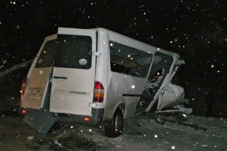 На трассе «Кипень-Ропша» в ДТП один человек погиб, а трое серьезно пострадали