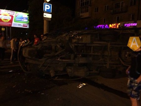 В Омске произошла авария у СибАДИ – девушка-водитель погибла в больнице!!!