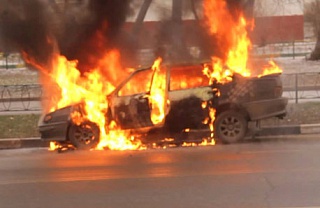 Тройная авария в г. Магнитогорске с возгоранием иномарок!!!