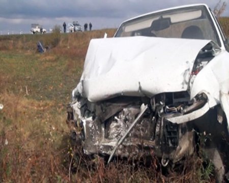 82-летний водитель на мотороллере спровоцировал аварию на Урале!!!