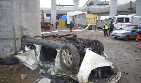 В Петербурге со строящегося моста упал автомобиль!!!