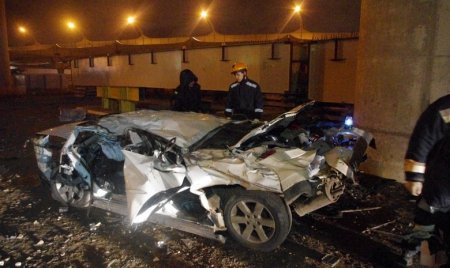В Петербурге со строящегося моста упал автомобиль!!!
