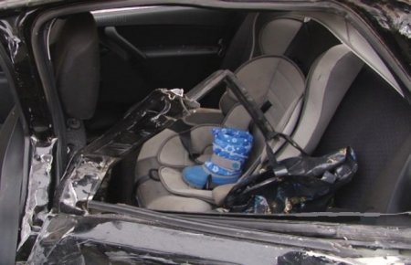 В Нижнем Новгороде по вине матери в аварию попала 3-летняя девочка – спасти ее не удалось!!!