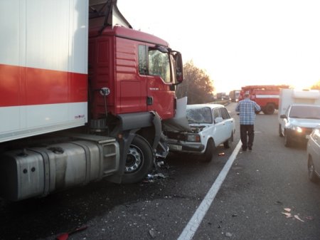 Из-за водителя Geely произошло массовое ДТП – четыре человека получили травмы!!!