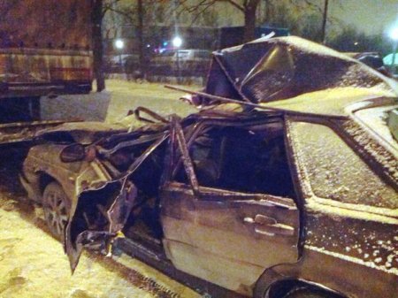 В Кировском районе «Лада» попала под тягач – пострадал водитель ВАЗа-2114!!!