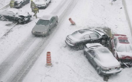 На МКАДе в крупной аварии пострадали 7 человек!!!