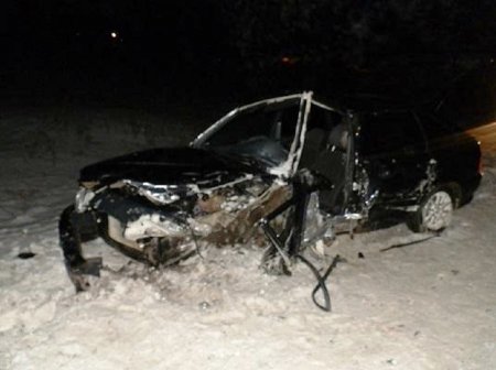 В Ульяновской области в аварии один человек погиб, восьмерых врачи госпитализировали!!!