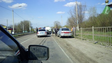 На трассе в Воронежской области столкнулись бензовоз и автоцистерна.