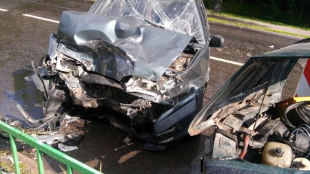 Лобовое столкновение...