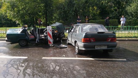 Лобовое столкновение...