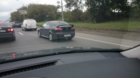 Еду по встречке, еще и хамлю при этом!