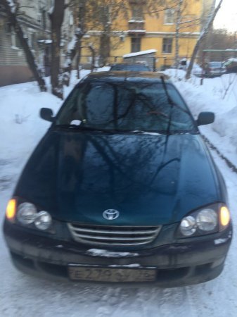 Поставил, сказал: я ухожу на 20 минут, подождёте!  Закрыл выезд из двора и ушёл!